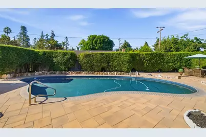 1741 Nomark Ct, San Jose, CA 95125 - Photo 39