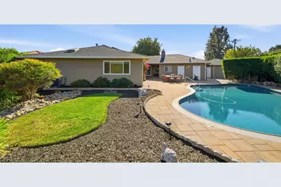1741 Nomark Ct, San Jose, CA 95125 - Photo 37
