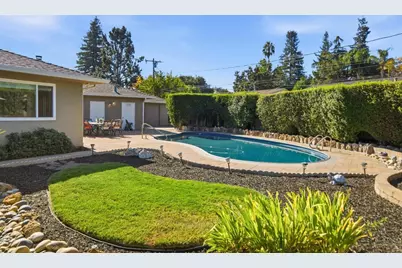 1741 Nomark Ct, San Jose, CA 95125 - Photo 43