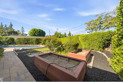 1741 Nomark Ct, San Jose, CA 95125 - Photo 41