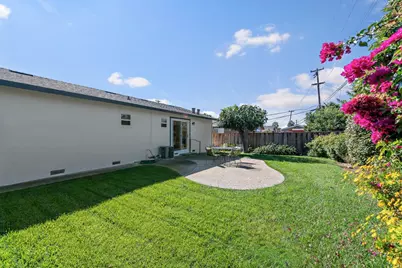 3283 Mount Logan Dr, San Jose, CA 95127 - Photo 19
