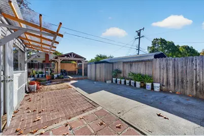 884 Beechwood Ave, Vallejo, CA 94591 - Photo 37