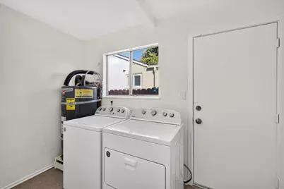 884 Beechwood Ave, Vallejo, CA 94591 - Photo 25