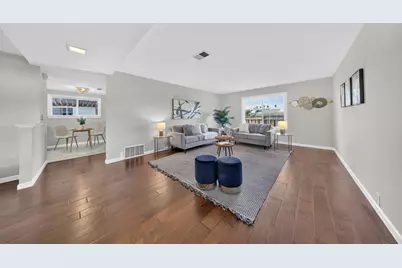 2729 Los Altos Dr, San Jose, CA 95121 - Photo 11