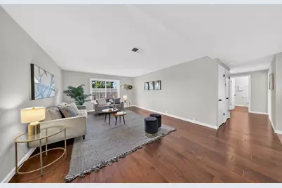 2729 Los Altos Dr, San Jose, CA 95121 - Photo 13
