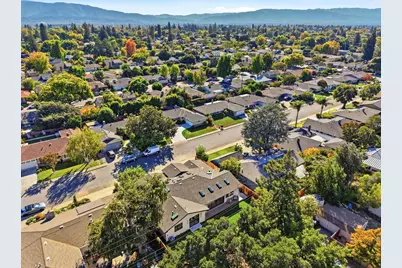 1695 Cherry Grove Dr, San Jose, CA 95125 - Photo 49