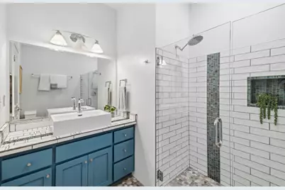 208 Bay St H, Santa Cruz, CA 95060 - Photo 11