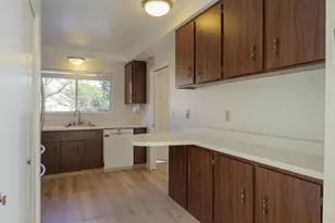 186 Truckee Ln, San Jose, CA 95136 - Photo 9