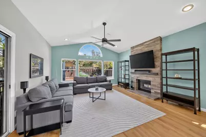 17205 Rosemary Cir, Morgan Hill, CA 95037 - Photo 27