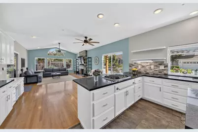 17205 Rosemary Cir, Morgan Hill, CA 95037 - Photo 37