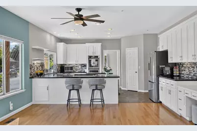 17205 Rosemary Cir, Morgan Hill, CA 95037 - Photo 41