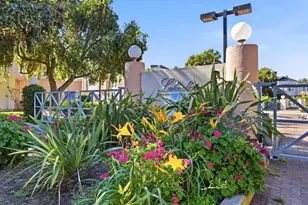 794 Lakeshore Dr., Redwood City, CA 94065 - Photo 31