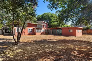 1390 Marinovich Way, Los Altos, CA 94024 - Photo 9