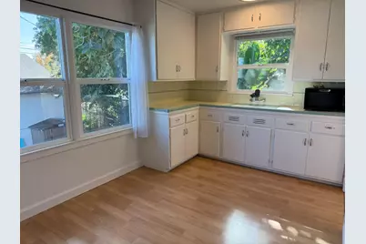 319 D St B, Redwood City, CA 94063 - Photo 1