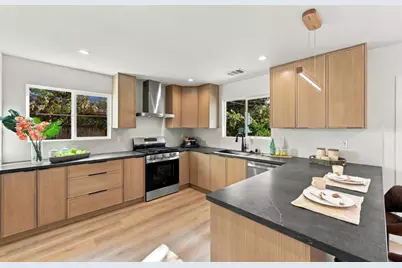 376 N Cypress Ave, Santa Clara, CA 95050 - Photo 5