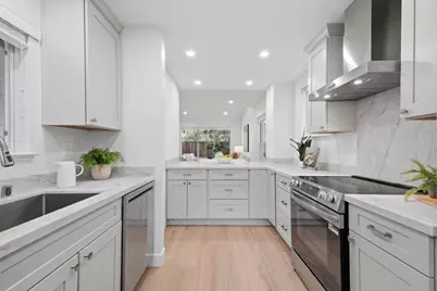 2019 Saint Julien Ct, Mountain View, CA 94043 - Photo 3