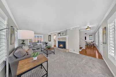 1074 Lorenzo Ct, Seaside, CA 93955 - Photo 9