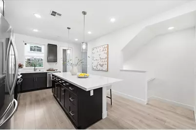 749 Santa Cecilia Ter, Sunnyvale, CA 94085 - Photo 15