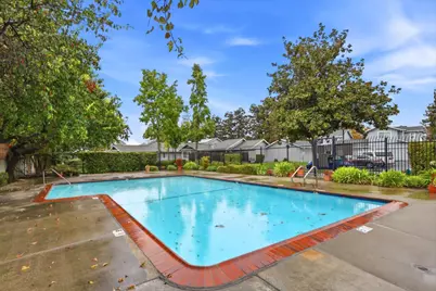 681 Estonia Ct, San Jose, CA 95123 - Photo 35