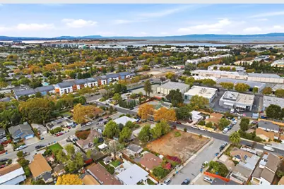 1269 Wesminister Ave, East Palo Alto, CA 94303 - Photo 11
