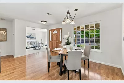 1211 Greenmoor Dr, San Jose, CA 95118 - Photo 25