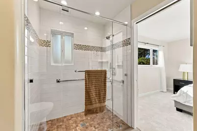 1211 Greenmoor Dr, San Jose, CA 95118 - Photo 37