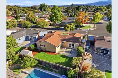 1211 Greenmoor Dr, San Jose, CA 95118 - Photo 7
