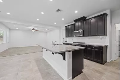 2341 Ellis Town Dr, Tracy, CA 95377 - Photo 21