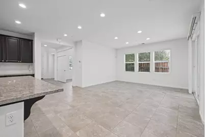 2341 Ellis Town Dr, Tracy, CA 95377 - Photo 13