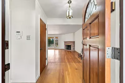 1550 Gover Ln, San Carlos, CA 94070 - Photo 5