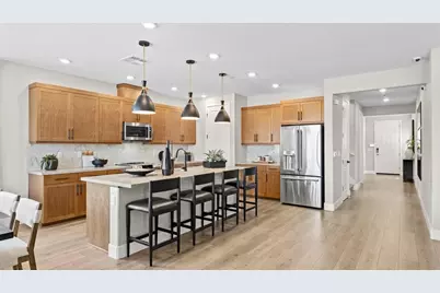 106 Golden Gate Ln, Vacaville, CA 95687 - Photo 9