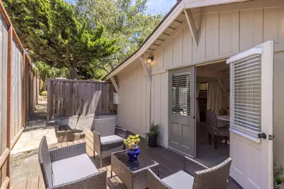 24752 San Carlos St, Carmel, CA 93923 - Photo 9