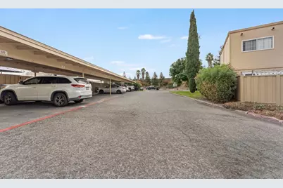 445 Velasco Dr, San Jose, CA 95123 - Photo 45