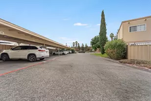 445 Velasco Dr, San Jose, CA 95123 - Photo 45