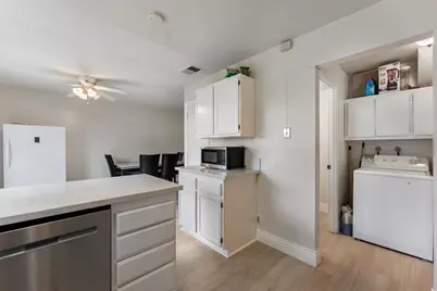 445 Velasco Dr, San Jose, CA 95123 - Photo 11