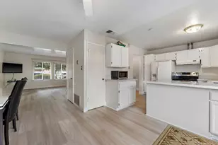 445 Velasco Dr, San Jose, CA 95123 - Photo 9