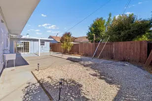 1408 Royal Ave, San Mateo, CA 94401 - Photo 23