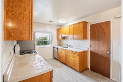 491 Dixon Rd, Milpitas, CA 95035 - Photo 15