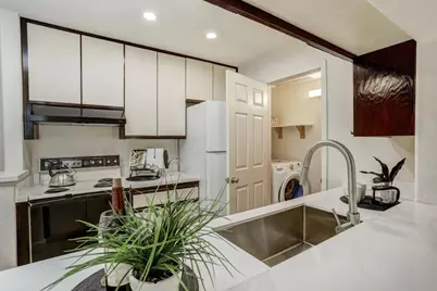 5918 Bridgeport Lake Way, San Jose, CA 95123 - Photo 11