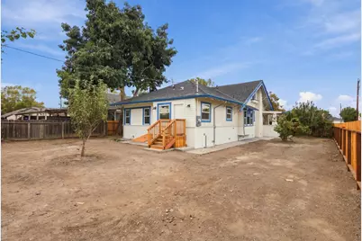 805 5th St, Hollister, CA 95023 - Photo 41