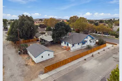 805 5th St, Hollister, CA 95023 - Photo 47