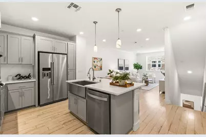 1937 Galileo Ln, San Jose, CA 95133 - Photo 9
