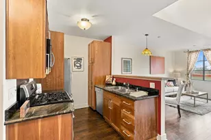4811 Telegraph Ave 509, Oakland, CA 94609 - Photo 15