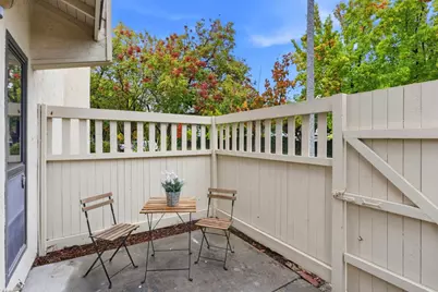 1235 Picasso Dr, Sunnyvale, CA 94087 - Photo 31