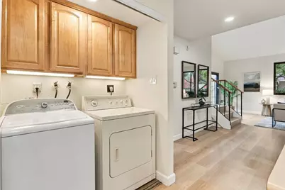 1235 Picasso Dr, Sunnyvale, CA 94087 - Photo 17