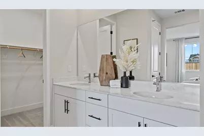 118 Golden Gate Ln, Vacaville, CA 95687 - Photo 17