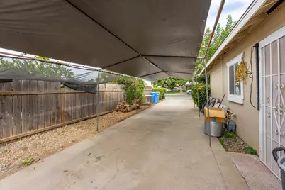 1608 Woodworth Ave, Modesto, CA 95351 - Photo 19