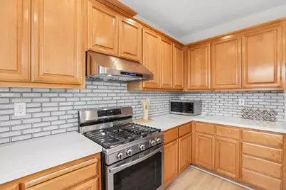 1645 Camarena Pl, San Jose, CA 95121 - Photo 15