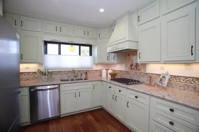 310 Palm Ave, Millbrae, CA 94030 - Photo 17