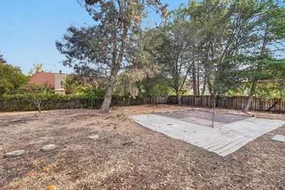 10590 San Leandro Ave, Cupertino, CA 95014 - Photo 25